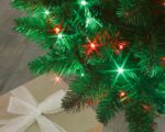 Sapin de Noël orné d'une guirlande LED classique Blachère Illumination Store